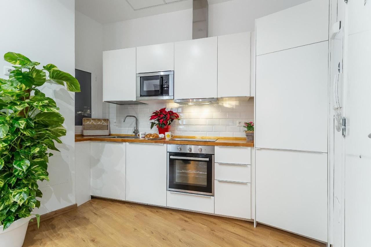 Larios Deluxe Studio Малага Екстер'єр фото